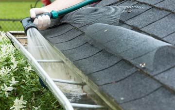 Toton gutter cleaning costs